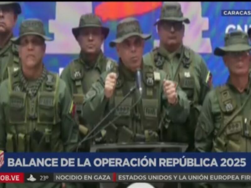 Padrino López denuncia sobrevuelo de avión “espía” de EEUU 