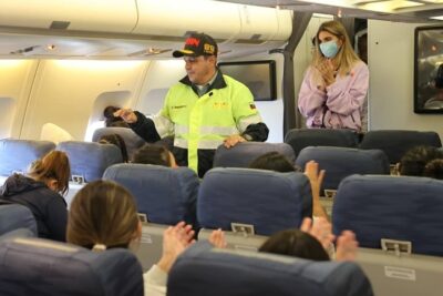 Retornan a Venezuela 203 migrantes tras ser deportados por Estados Unidos