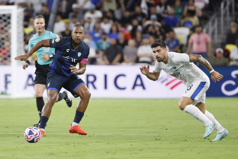 Salomón Rondón, nuevo futbolista del Real Oviedo