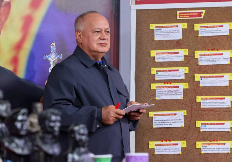 Cabello anuncia detención de cuatro personas que transportaban 3 toneladas de cocaína
