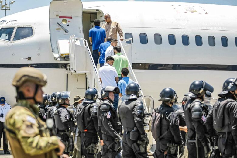 Bukele y Rubio confirman intercambio de 252 venezolanos presos en El Salvador por 10 estadounidenses