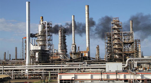 A trabajadores petroleros detenidos en Falcón los trasladaron a Yare, denuncia Iván Freites