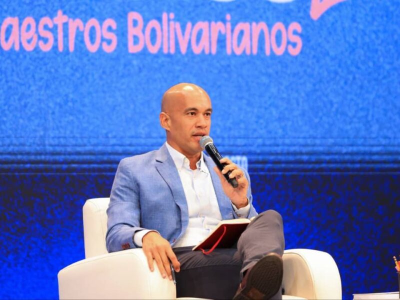 Gremios docentes al ministro Rodríguez: «Cumplir 200 días de clases requiere salarios justos»