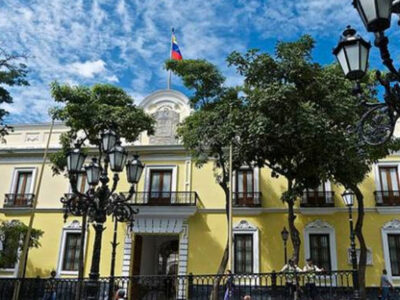 Cancillería dice que «amenazas» de EEUU ponen en riesgo estabilidad de la región