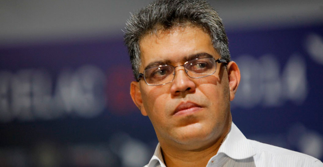 Elías Jaua dice que habló con Maduro sobre despliegue militar de EEUU