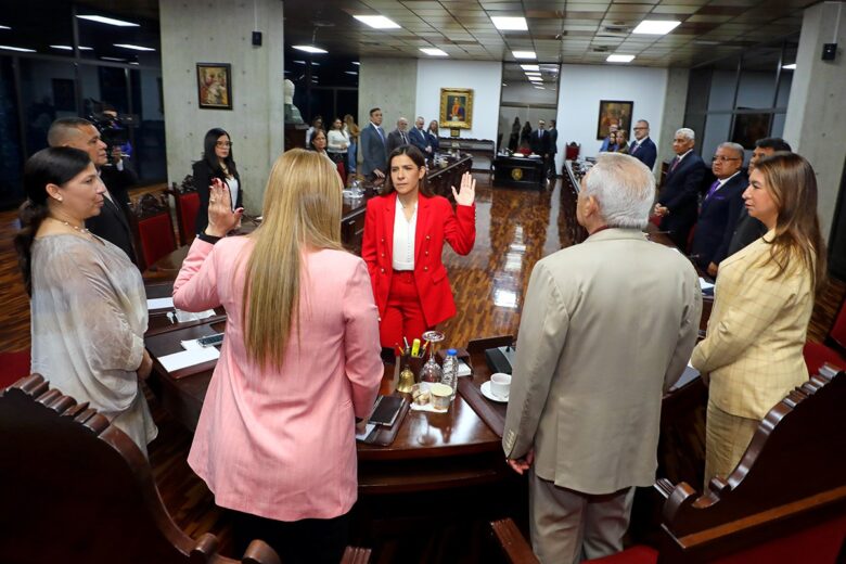 TSJ designa inspectora general de tribunales encargada