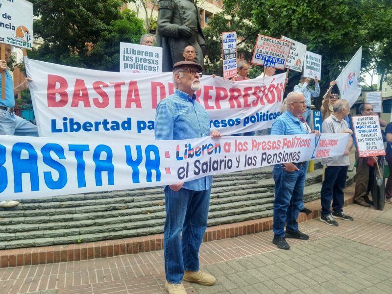 Protestan contra la represión en la plaza Morelos de Caracas